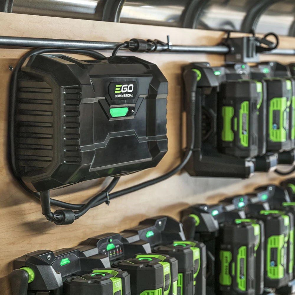 086e84e4-3d76-44d7-3b50-08dd46b27f1c